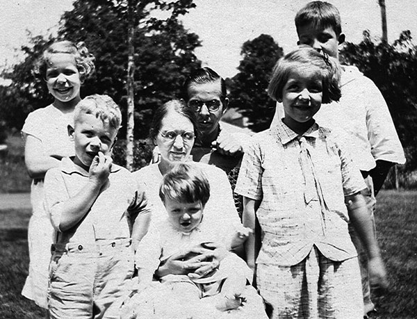 Harold Pierpont family 1930